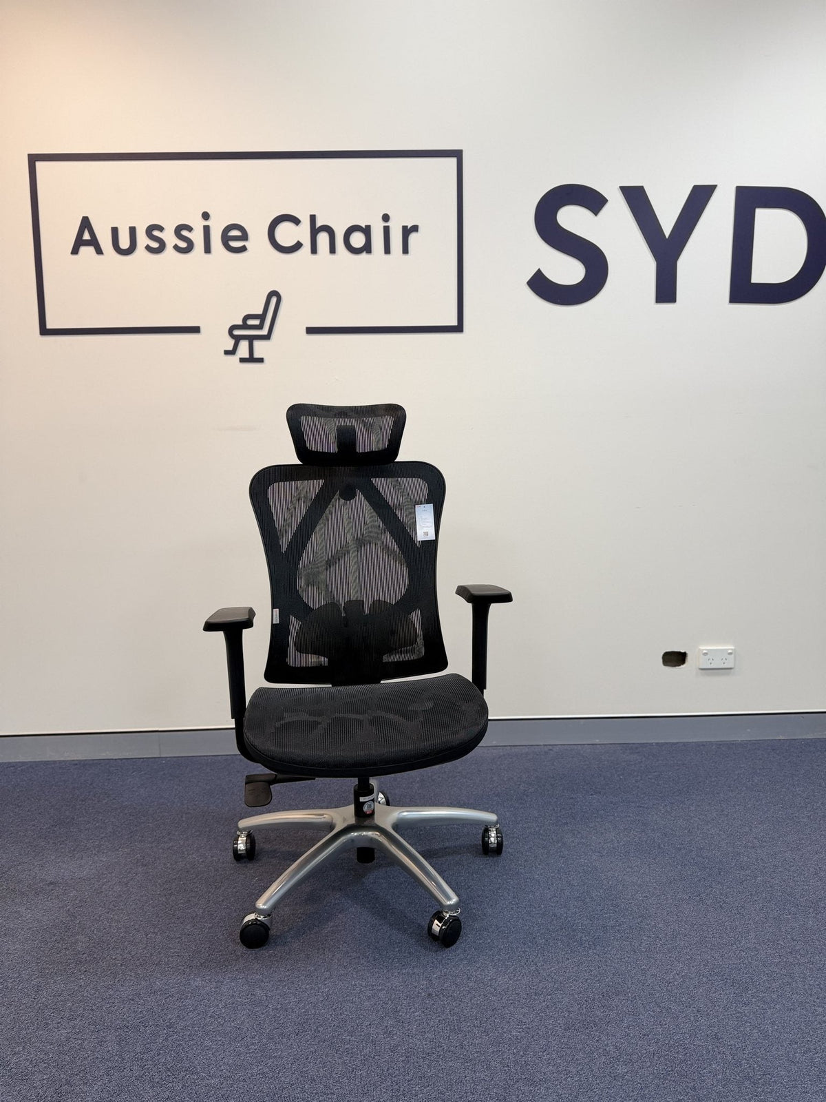 Sihoo M57 in Black with headrest, front view, Aussie Chair Sydney showroom