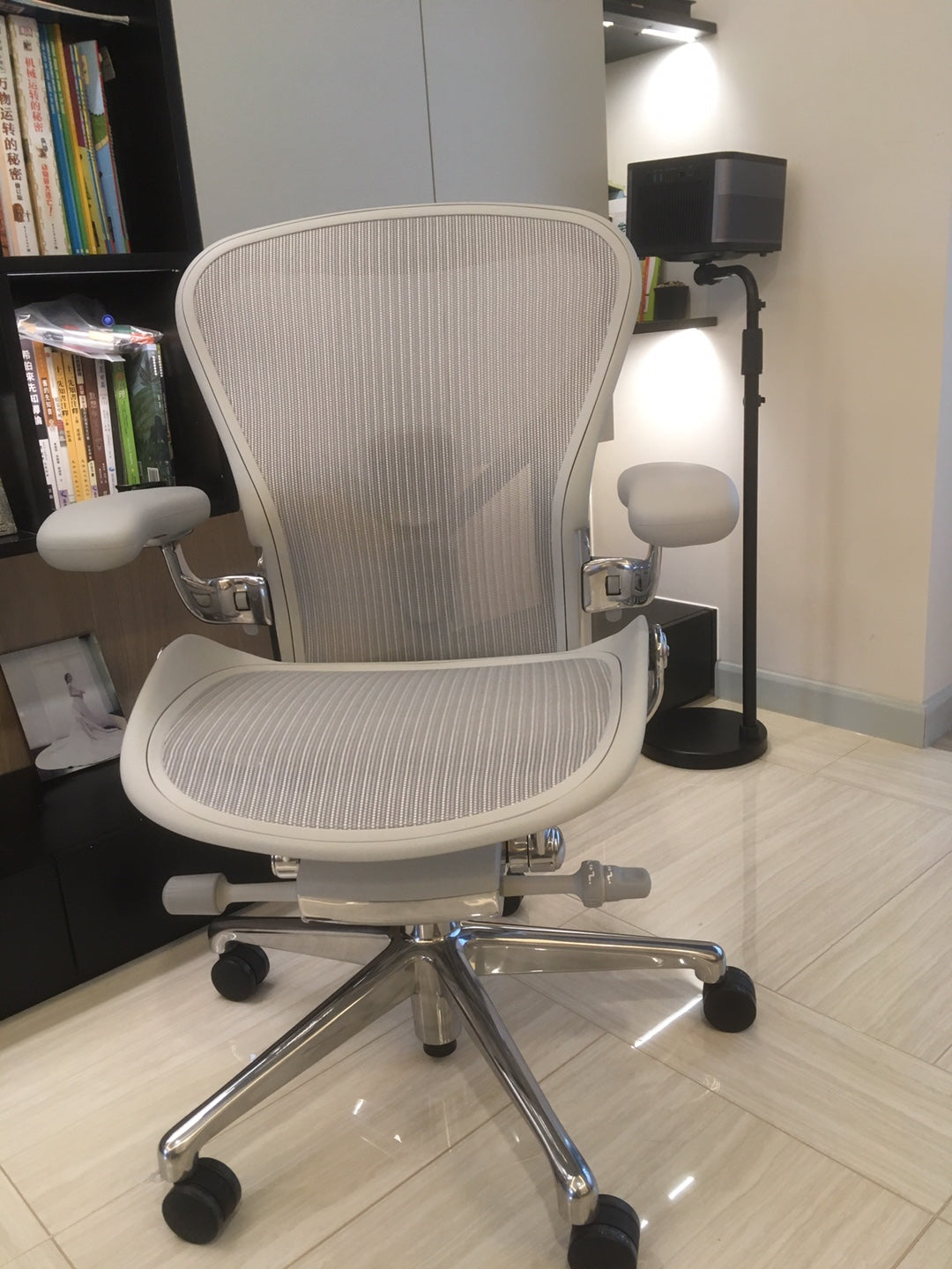 Herman Miller Aeron Chair - Mineral Polished Aluminium base/frame (12 Year Warranty)