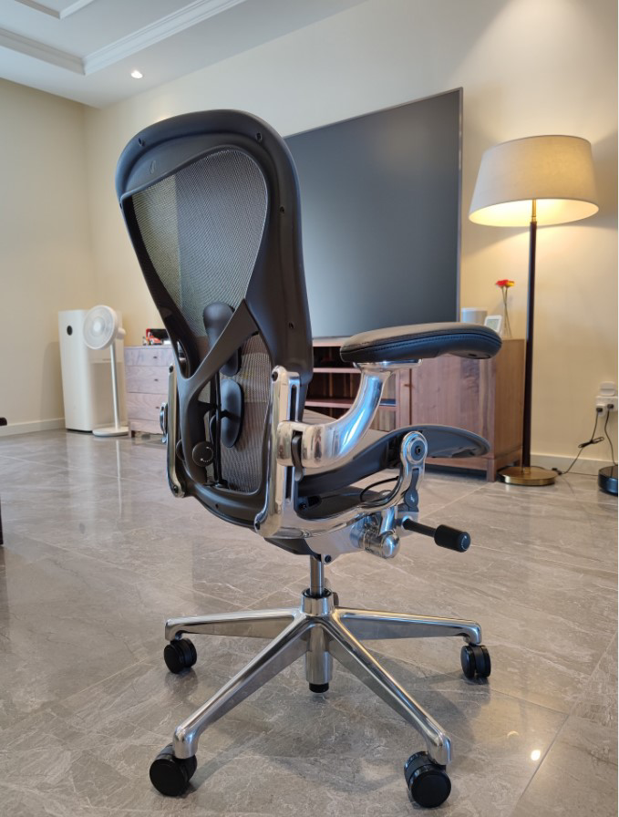 Herman Miller Aeron Chair - Mineral Polished Aluminium base/frame (12 Year Warranty)