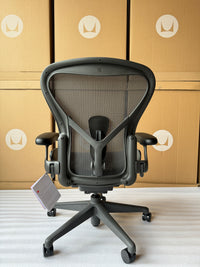 Herman Miller Aeron Chair - Graphite (12 Year Warranty)