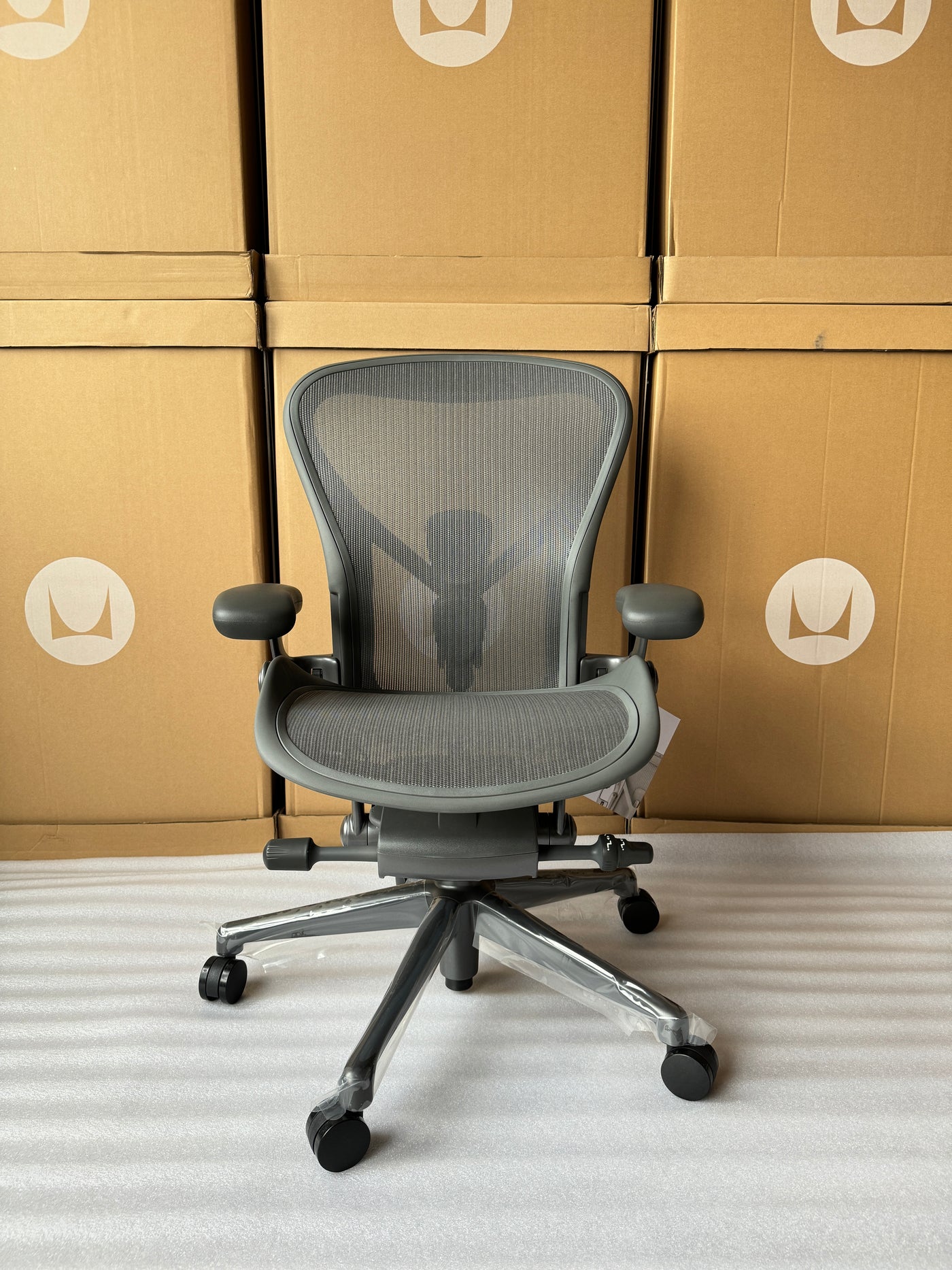 Herman Miller Aeron Remastered Chair - Carbon (1 Year Warrranty)